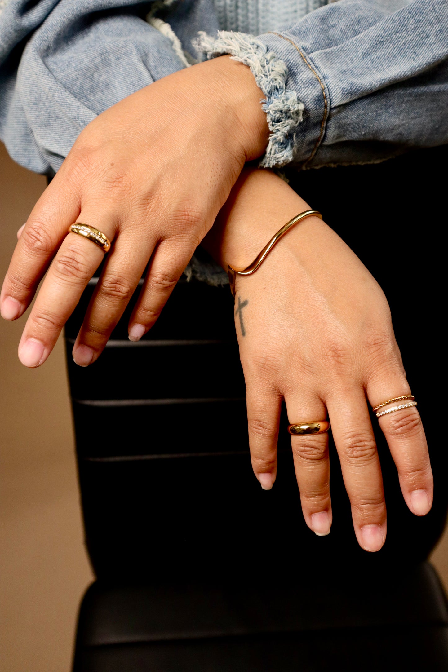 Rae's Sculptural Gold Cuff-Bracelet